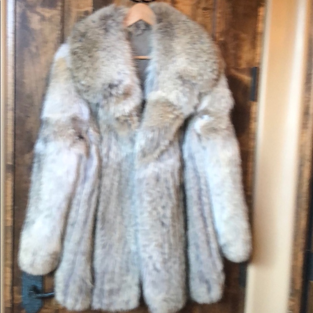 Coyote coat